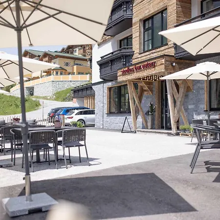 Carpe Solem Jules Apartmán *